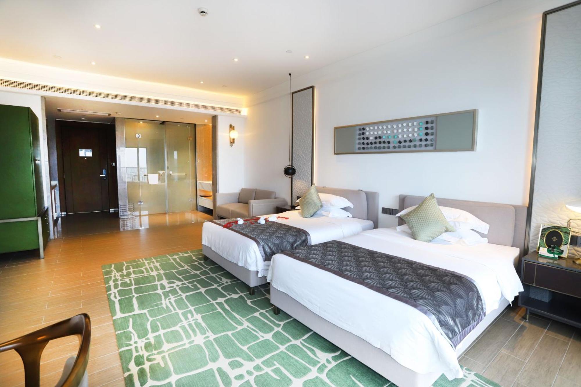 Rock Platinum Sea View Hotel 싼야 외부 사진